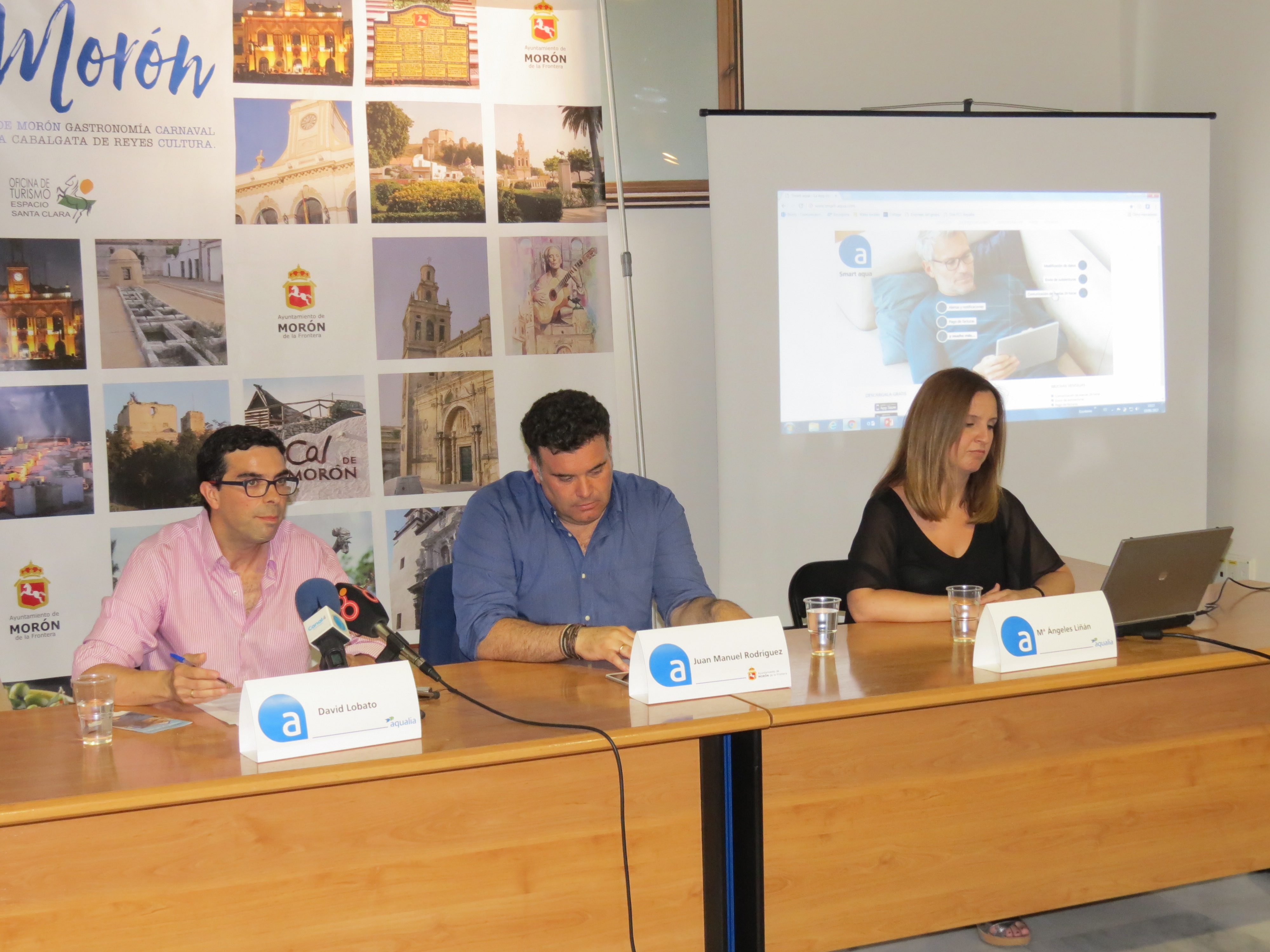 Ayuntamiento y Aqualia presentan en Morón “Smart aqua”, la aplicación más completa para el Servicio Municipal de Aguas