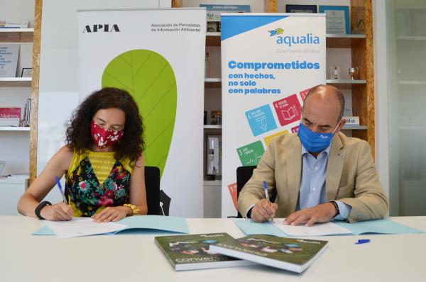 Alianza APIA - Aqualia para impulsar la información ambiental