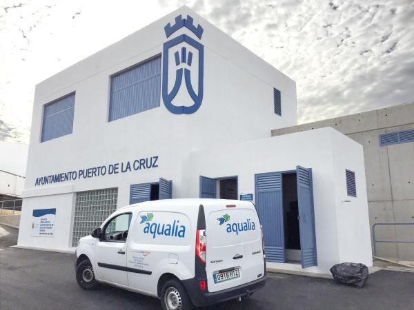 Limpieza de los depósitos municipales de Puerto de la Cruz