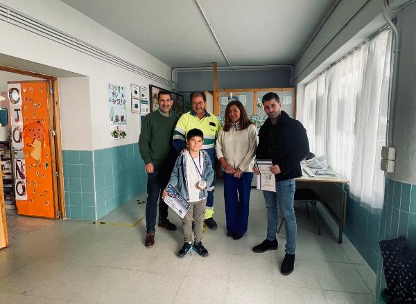 Aqualia hace entrega del premio del Concurso Digital Infantil en Olivenza