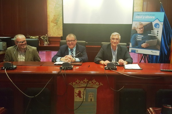 Presentada Smart aqua, la app de Aqualia para realizar las gestiones del Servicio Municipal de Aguas de Valdés