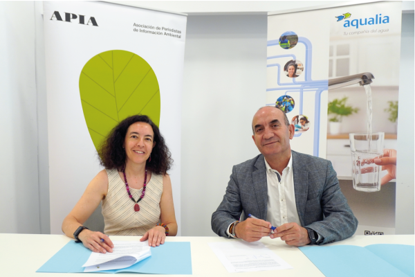APIA y Aqualia se alían por una comunicación ambiental veraz
