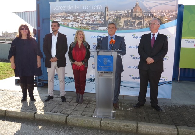 Aqualia crea en la depuradora de Jerez biocombustible para coches a partir de las aguas residuales