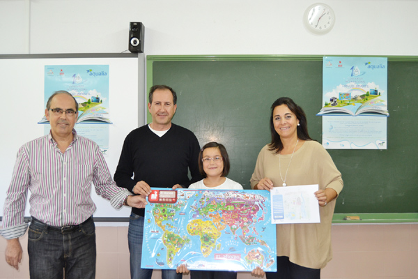 Un sobresaliente para la niña de Santa Marta de Tormes, finalista del 10ª Concurso Internacional de Dibujo Infantil organizado por aqualia