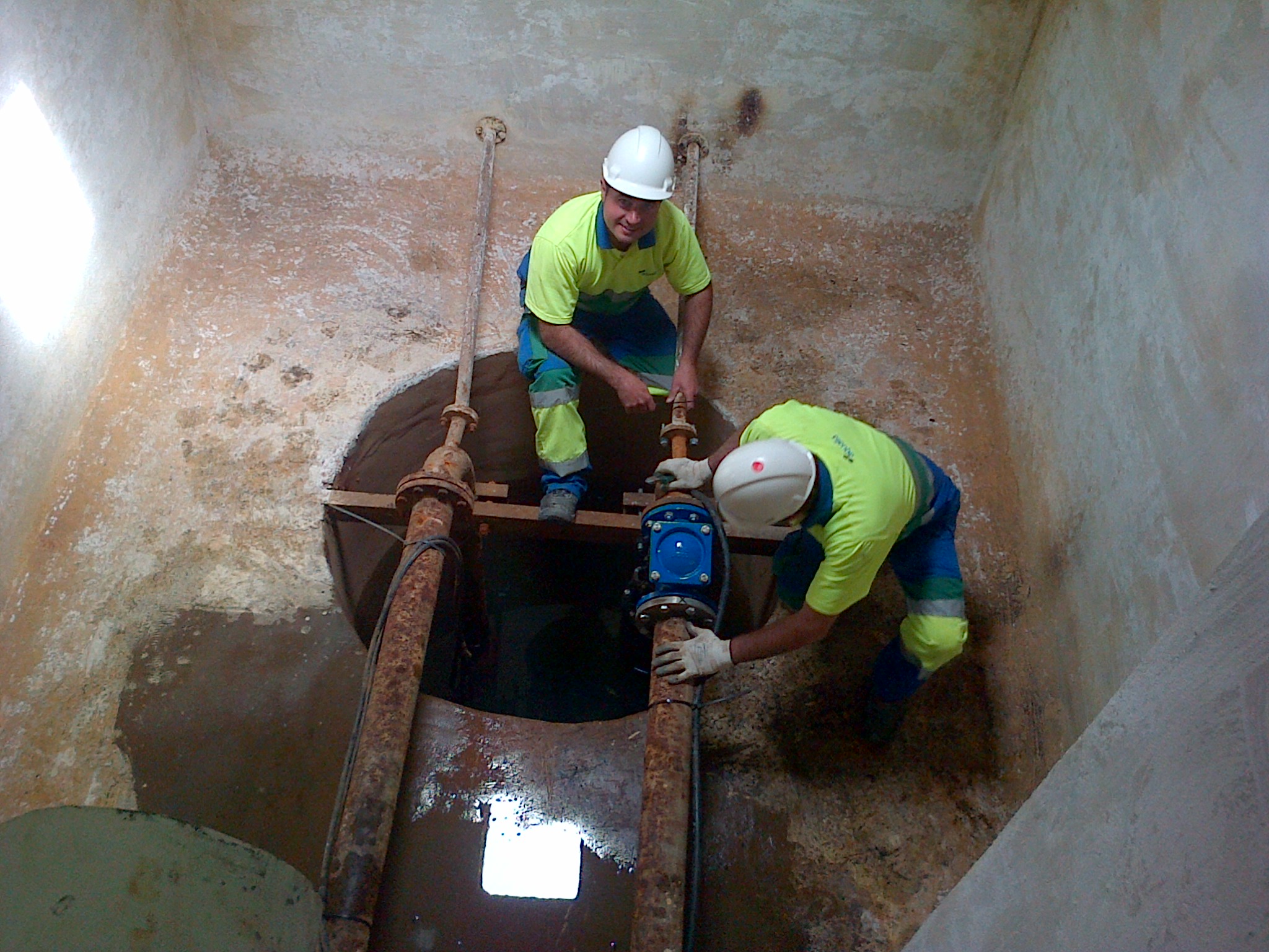 aqualia renueva una de las bombas de la instalación de agua potable que abastece al municipio de Benamocarra