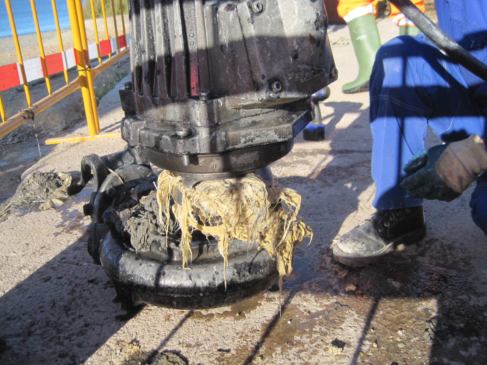 Averías y atascos en las instalaciones de alcantarillado de Villena pueden evitarse con hábitos adecuados en el hogar