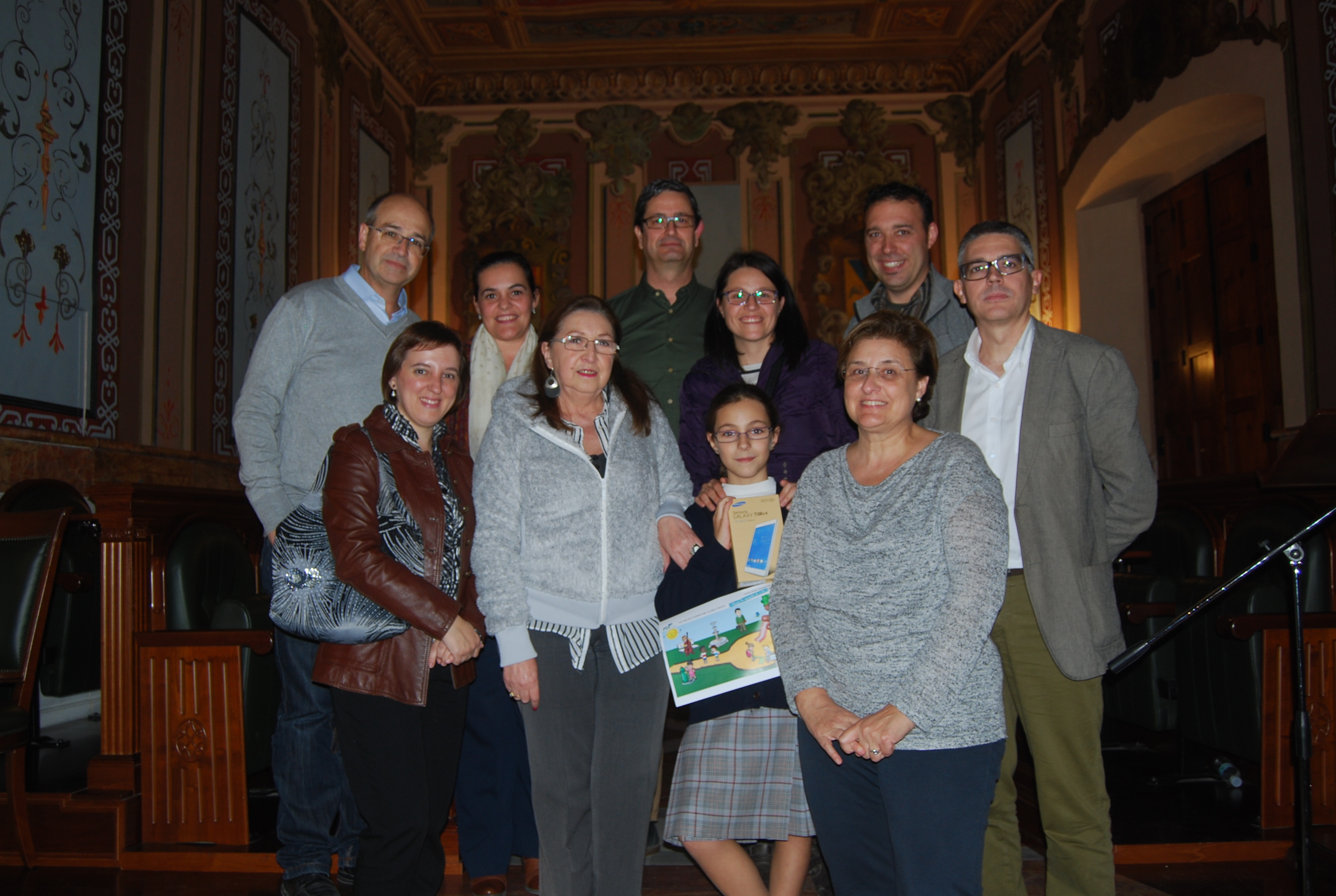 Una niña de Villena, ganadora del Concurso Internacional de dibujo infantil de Aqualia