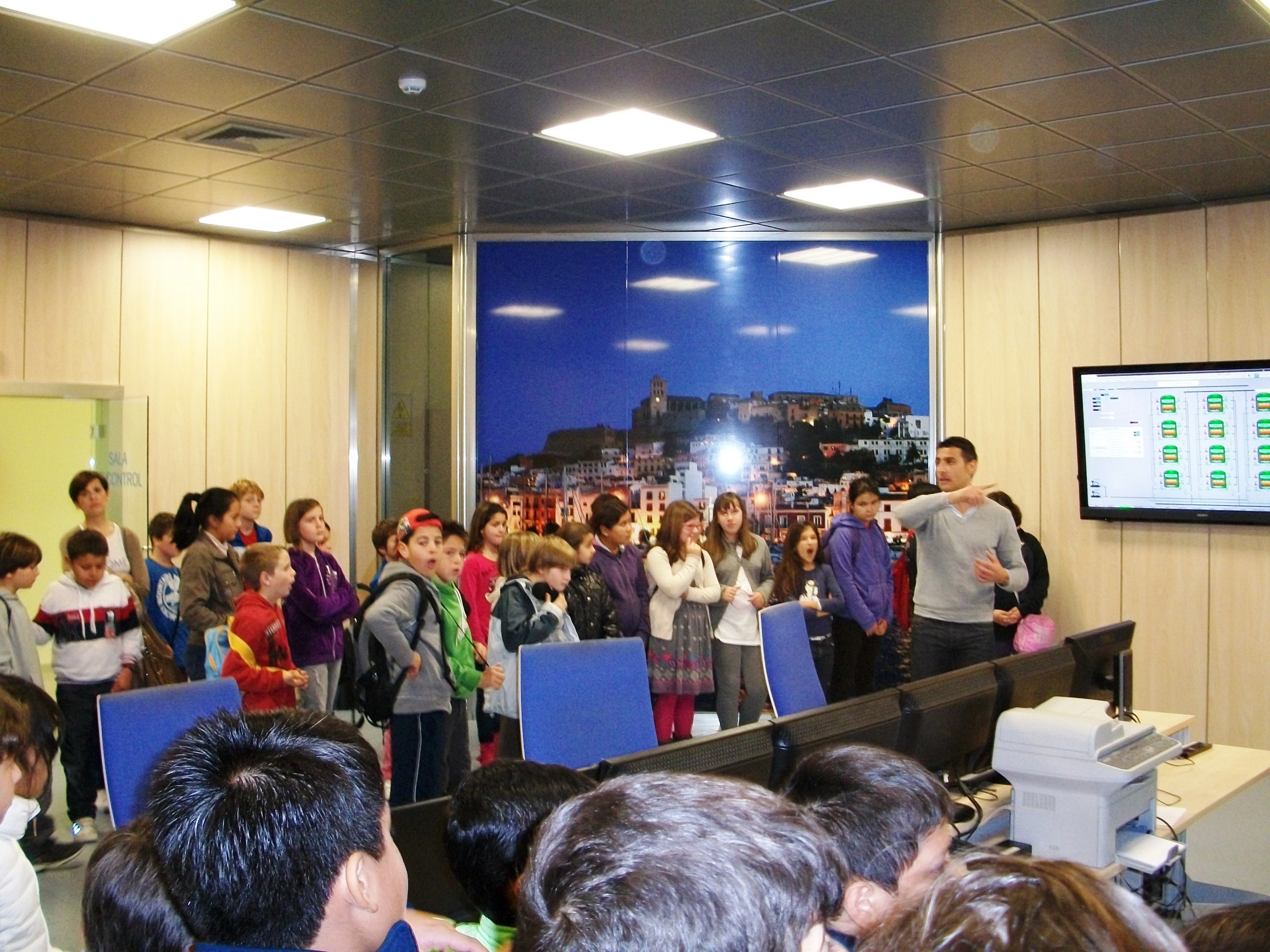 Más de 500 alumnos de Ibiza visitaran las desaladoras para conmemorar el Día Mundial del Agua