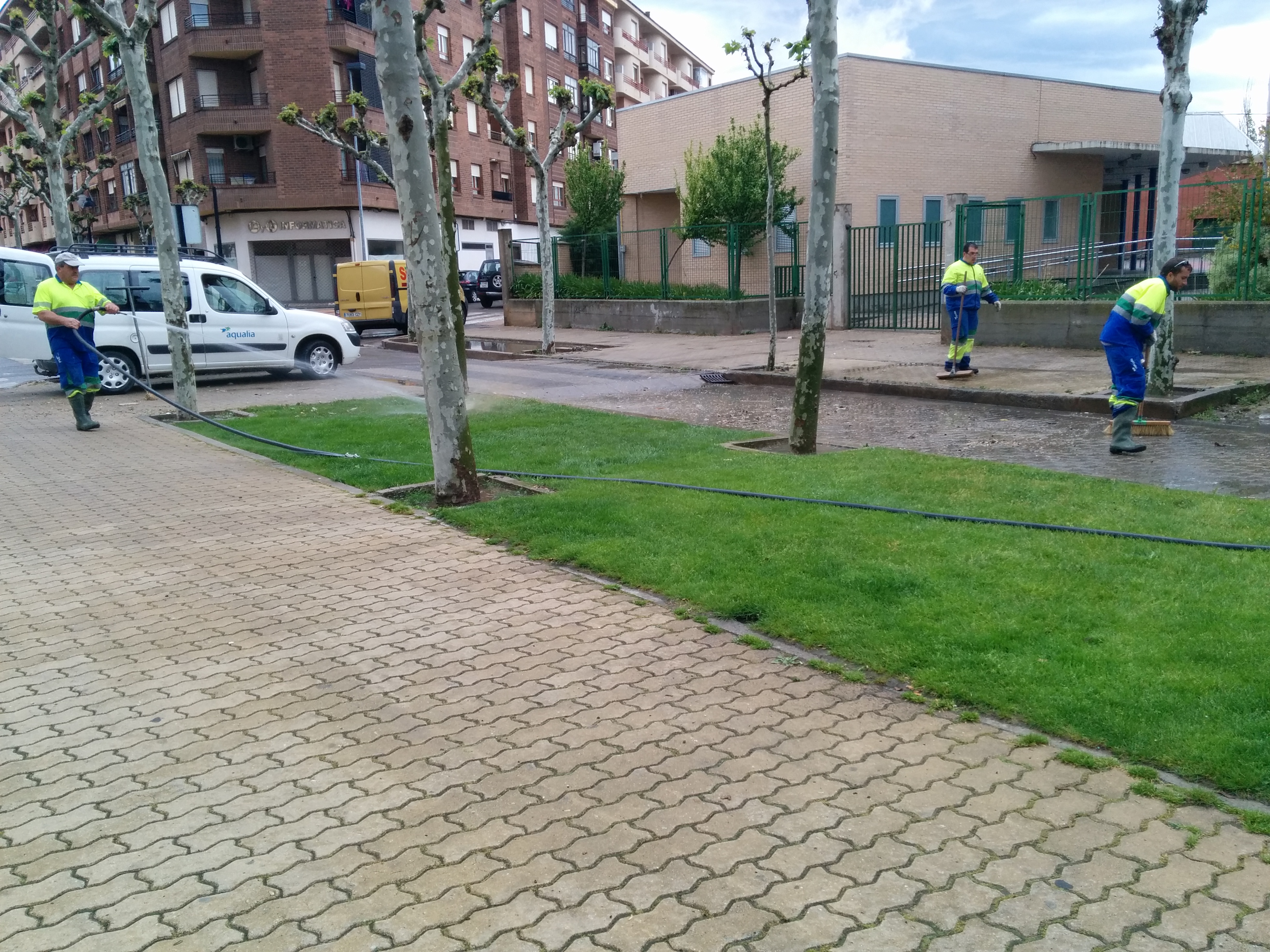 La ciudadanía puede ayudar a evitar averías y atascos en las instalaciones de alcantarillado de Calahorra