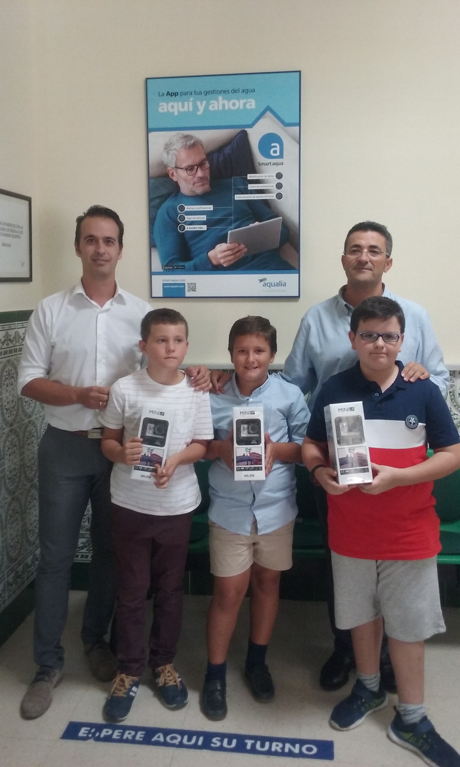 Tres niños premiados en el Concurso Internacional de Dibujo Infantil de Aqualia en Sanlúcar