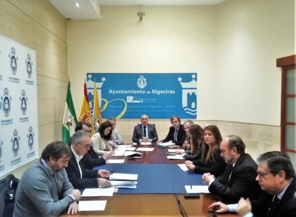 Un momento del consejo de administración de EMALGESA