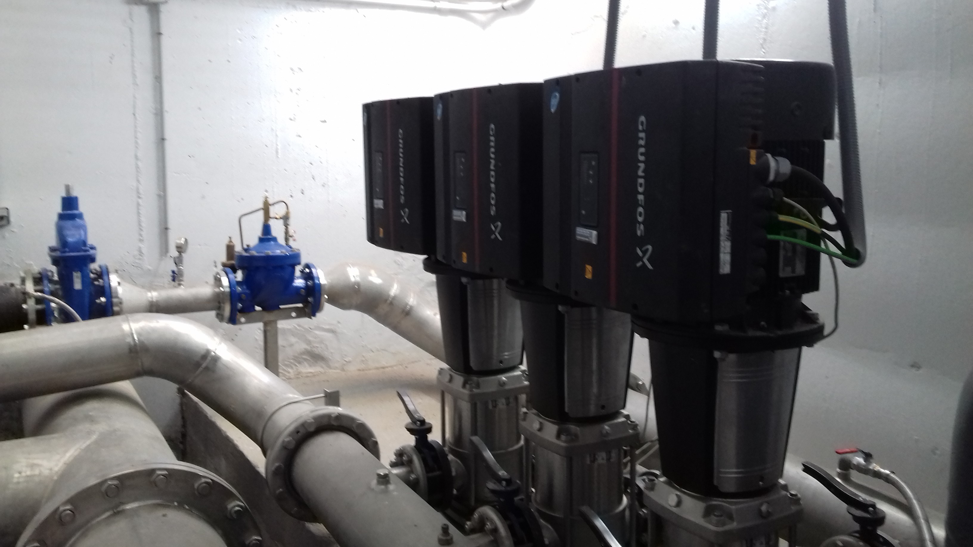 El plan de inversiones realizado por aguas de narixa permite completar el suministro de agua a la zona norte de Nerja
