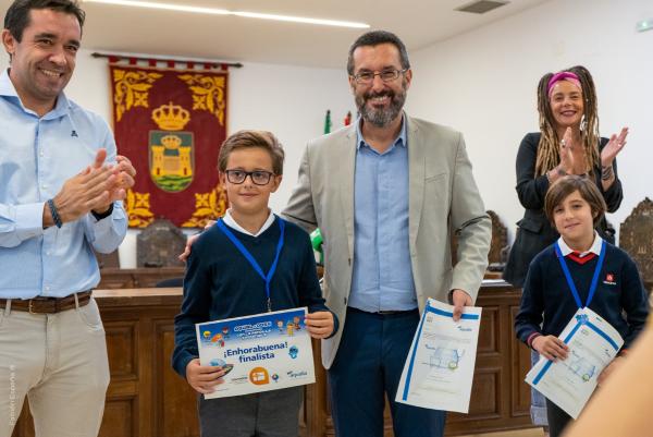 Generación sostenible: 2 niños de La Línea premiados por su conocimiento sobre el agua y cómo cuidar la biodiversidad