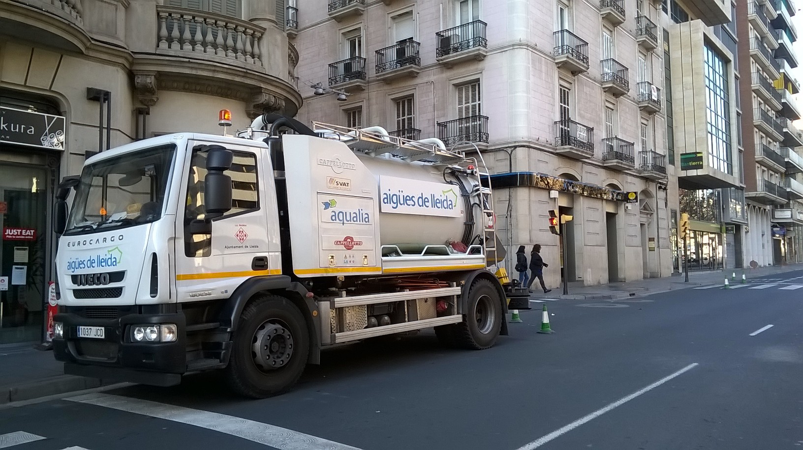 Posada a punt de la xarxa municipal de clavegueram de Lleida abans de l’arribada de l’època de pluges