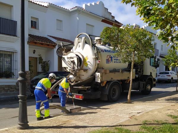 Más de 34.000 kilos de residuos extraídos de las alcantarillas de Arcos de la Frontera