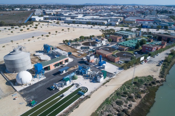 Miguel Arias Cañete inaugura la nueva fase del proyecto All-gas de I+D en la depuradora El Torno