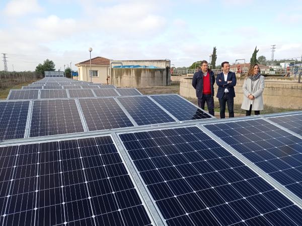 La depuradora de Linares aumenta un 10% su autosuficiencia energética con la instalación de un novedoso sistema de placas fotovoltaicas