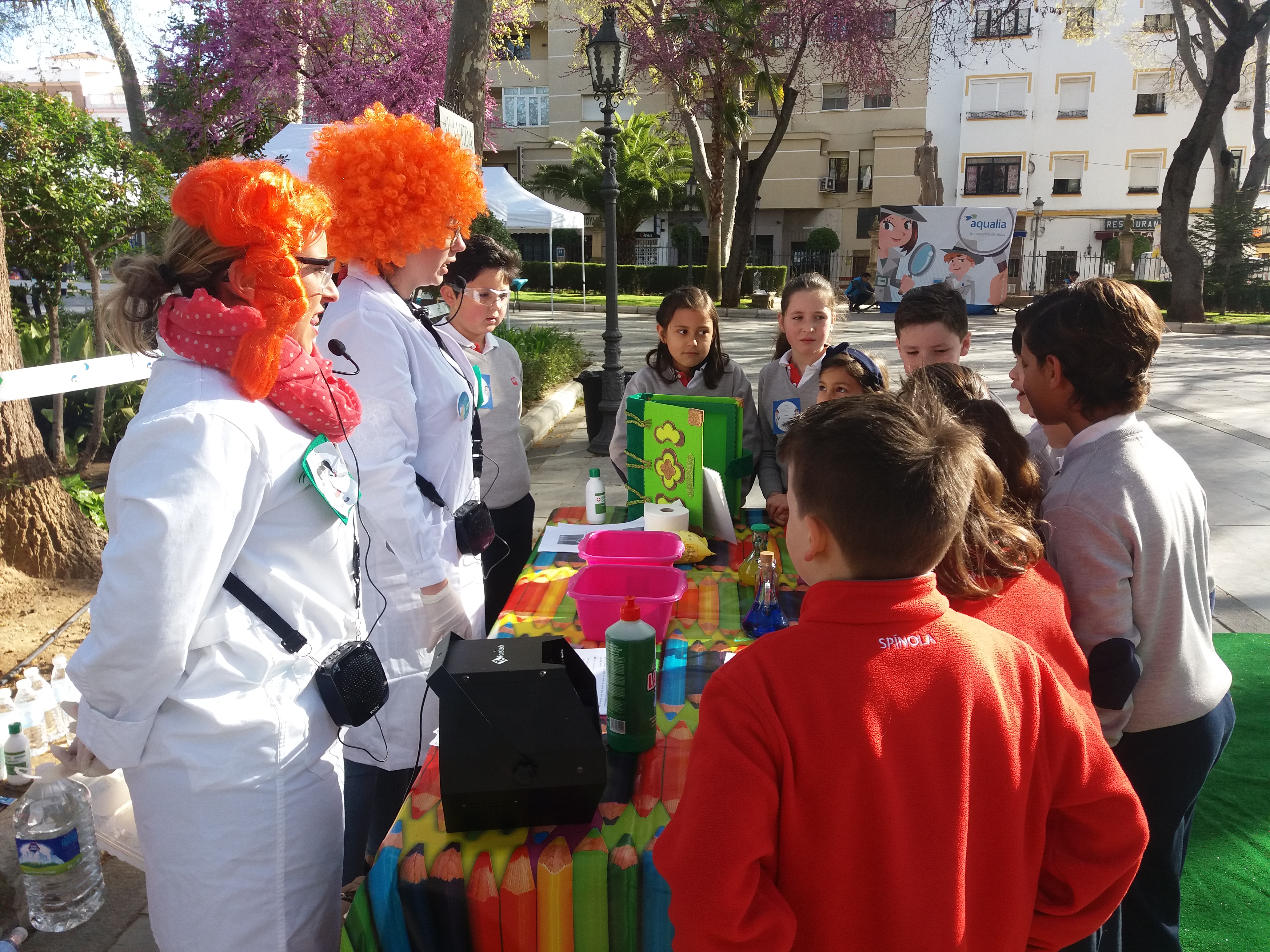 Taller de experimentos de Aqualia en Ronda en el DMA 2019