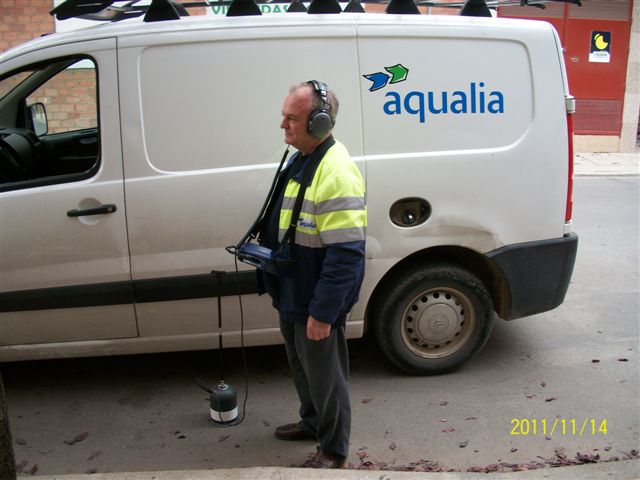 aqualia inicia una campaña de búsqueda de fugas en Valdepeñas