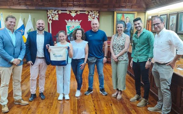 Una niña de Puerto de la Cruz resulta finalista del Concurso Digital Infantil de Aqualia entre 6.600 concursantes