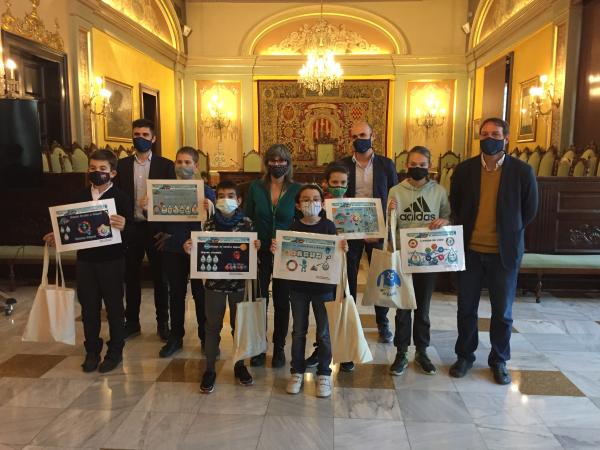 Seis niños de Lleida premiados en el Concurso de Dibujo Infantil de Aqualia