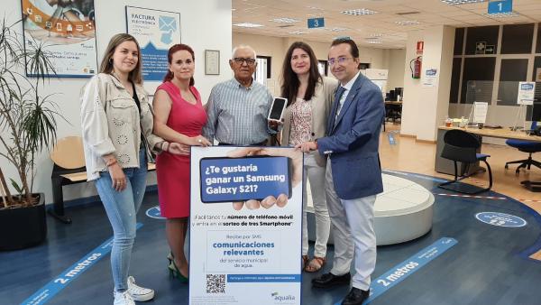 Un salmantino de 91 años, primer ganador del Sorteo de Aqualia en la Campaña “Facilita tu número”