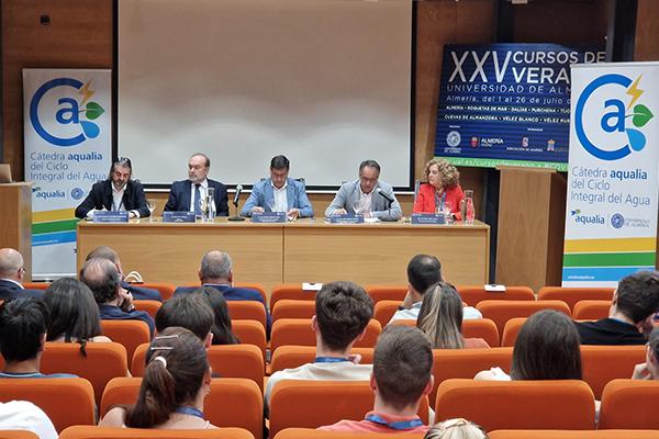 Inaugurado el curso de verano “Retos y oportunidades en el ciclo integral del agua” de la Cátedra Aqualia